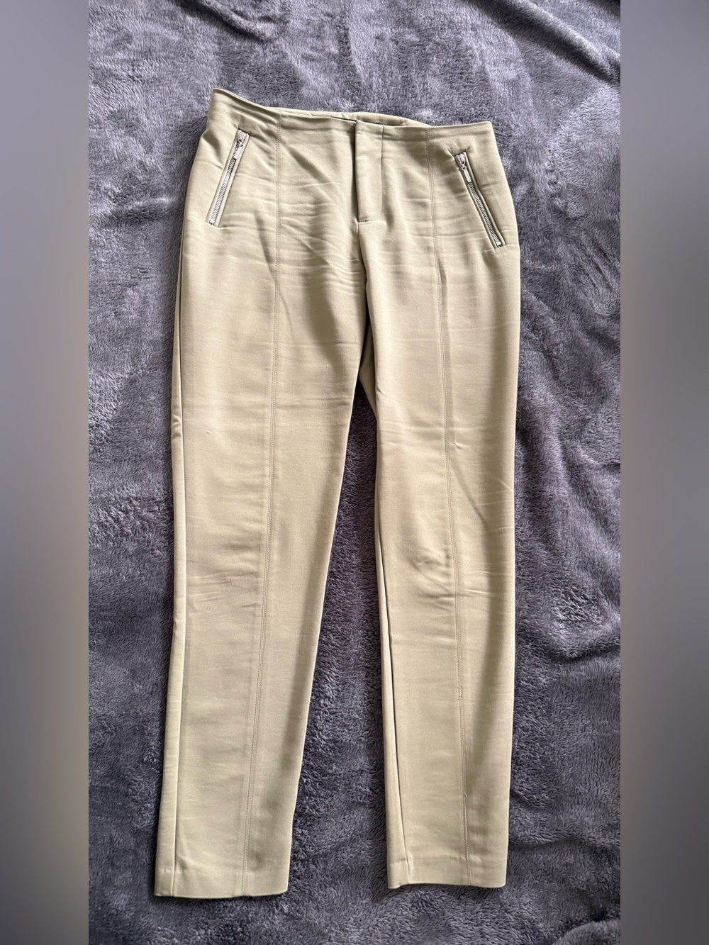 Women's Slim Stretch Pants in Light Olive/beige